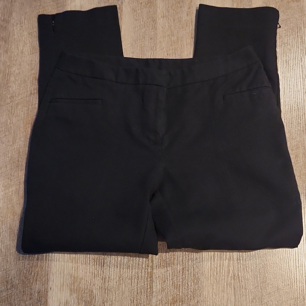 Anne Klein Black Trouser Pants. Size 8.